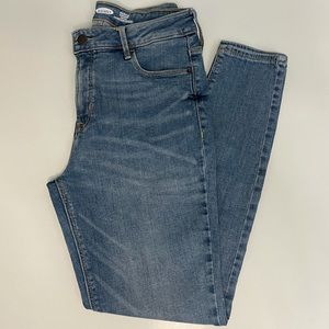 Old Navy High-Rise Rockstar Super Skinny